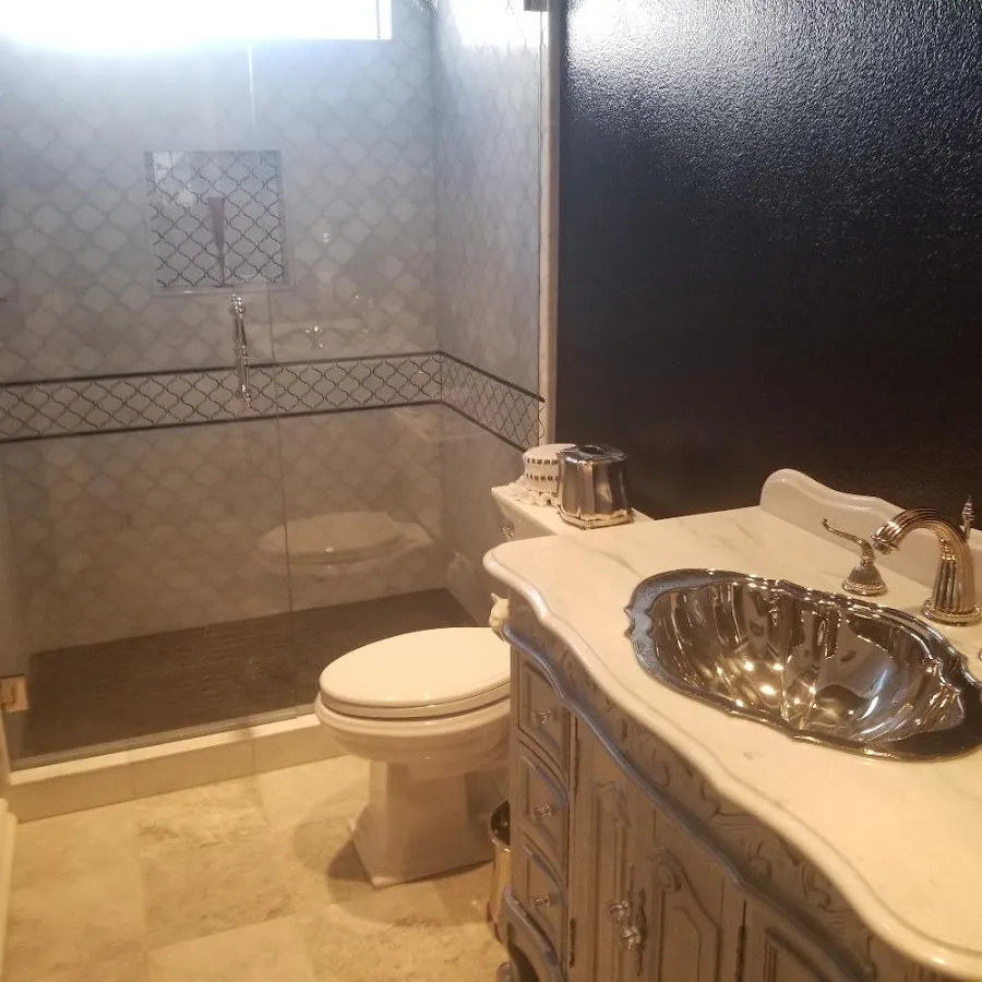 Professional plumbing work and bathroom remodeling in Oro Valley